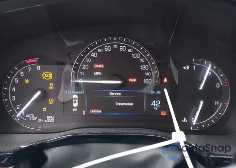 2017 Cadillac Xt5 Luxury z USA, uszkodzony, nr VIN 1GYKNDRSXHZ325665